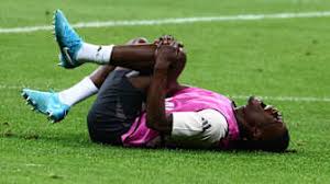 甚至在防守 甚至在防守